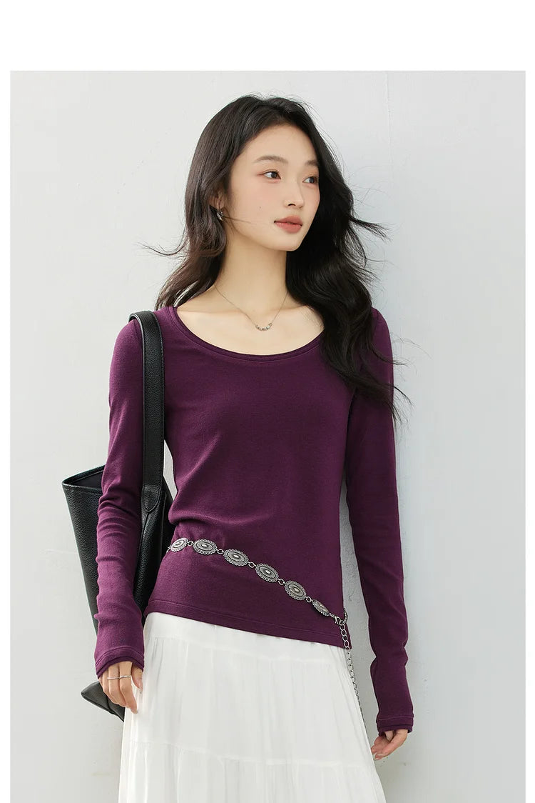 Scoop-Neck Long-Sleeve Tee