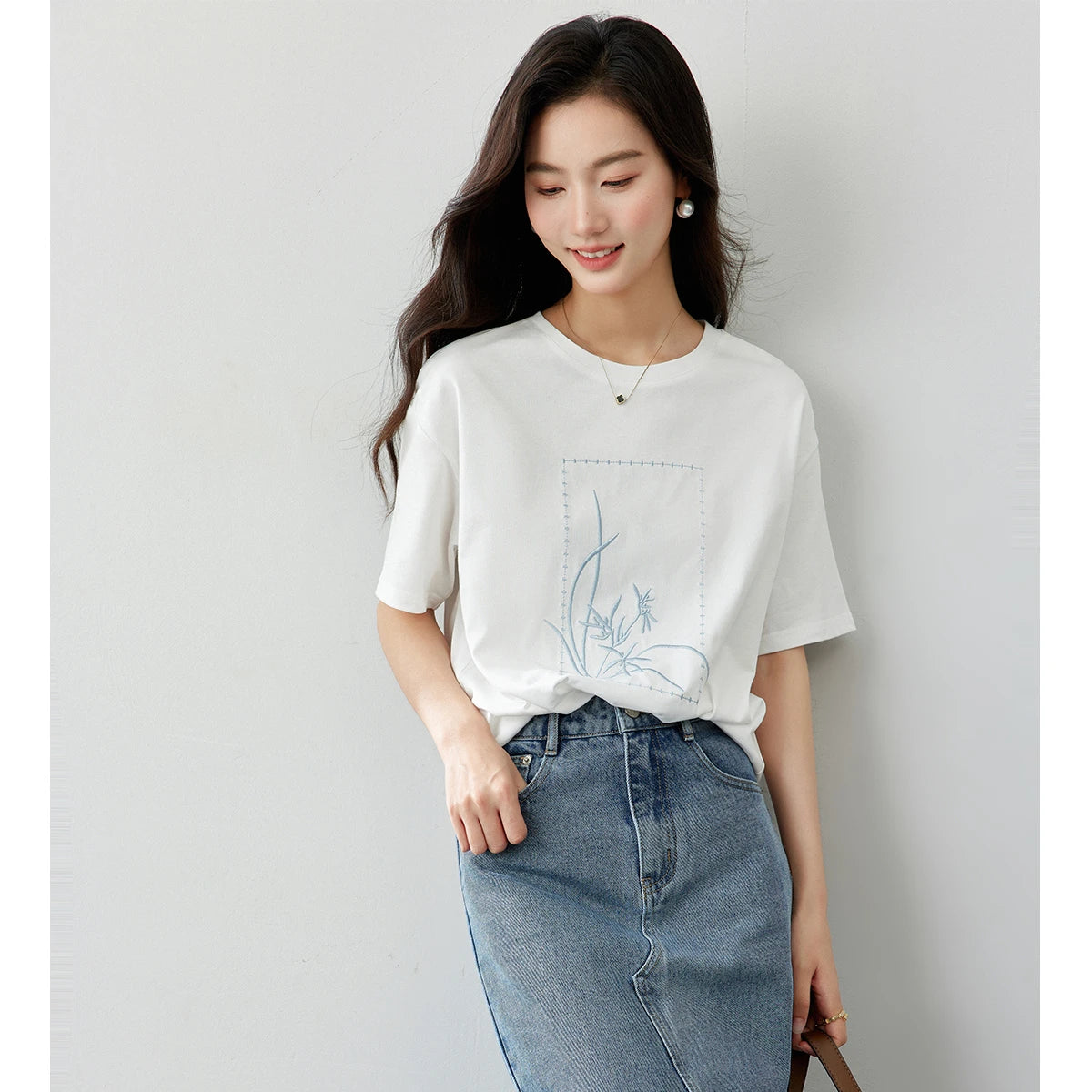 Floral Embroidered Short-Sleeve Tee