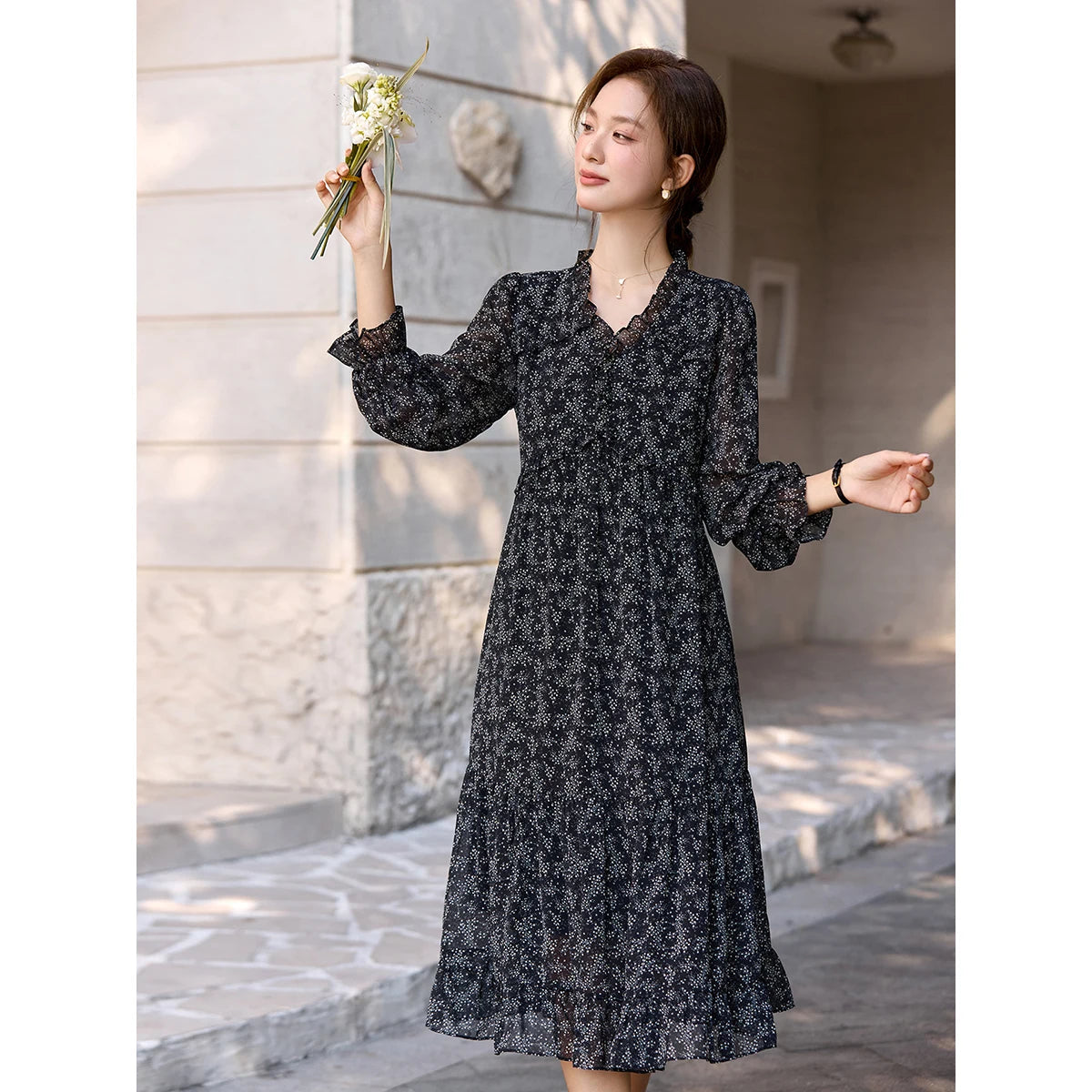 Floral Ruffle-Hem Midi Dress