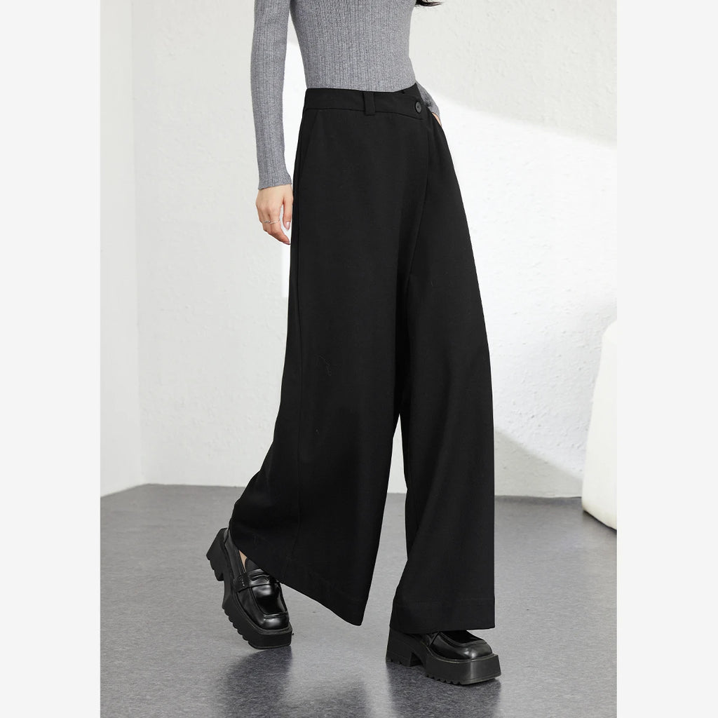 Asymmetric Wide-Leg Culottes