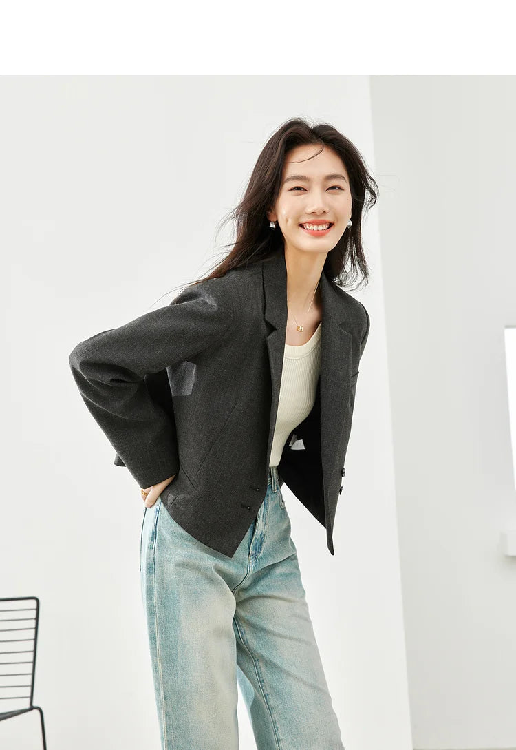 Cropped Notched Blazer