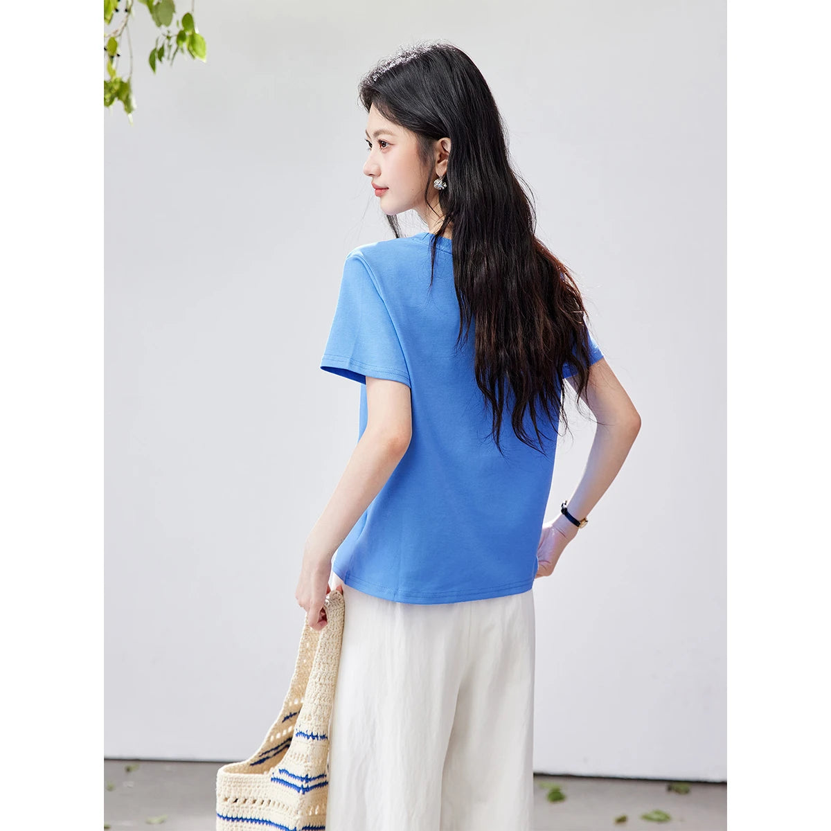 Minimal Cropped Crew-Neck Tee