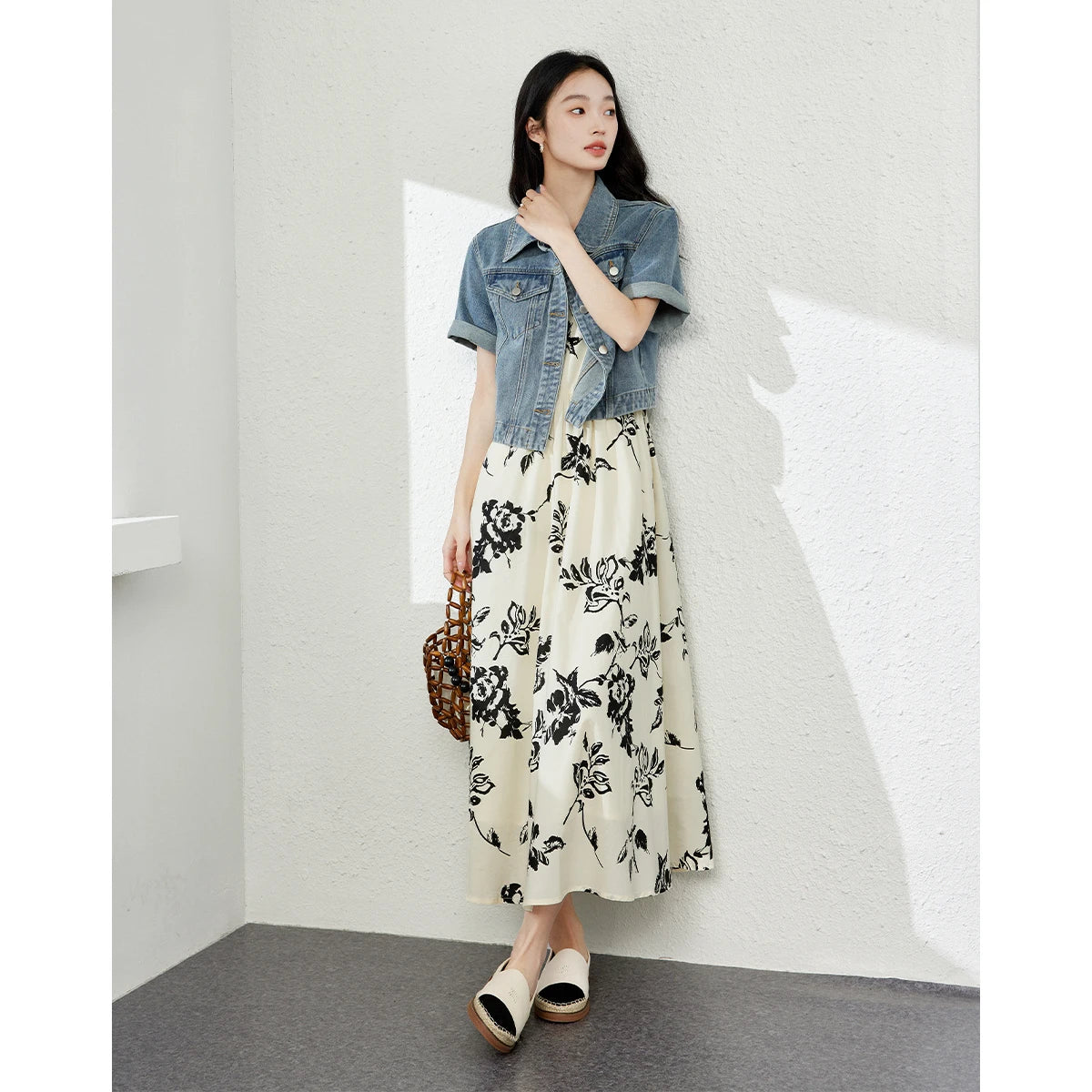Short-Sleeve Cropped Denim Jacket