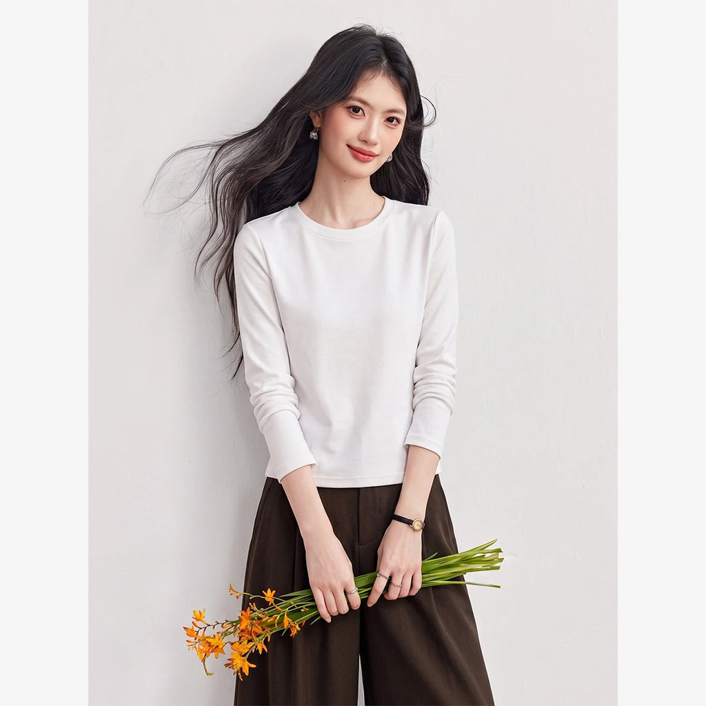 Minimal Crew-Neck Long-Sleeve Tee