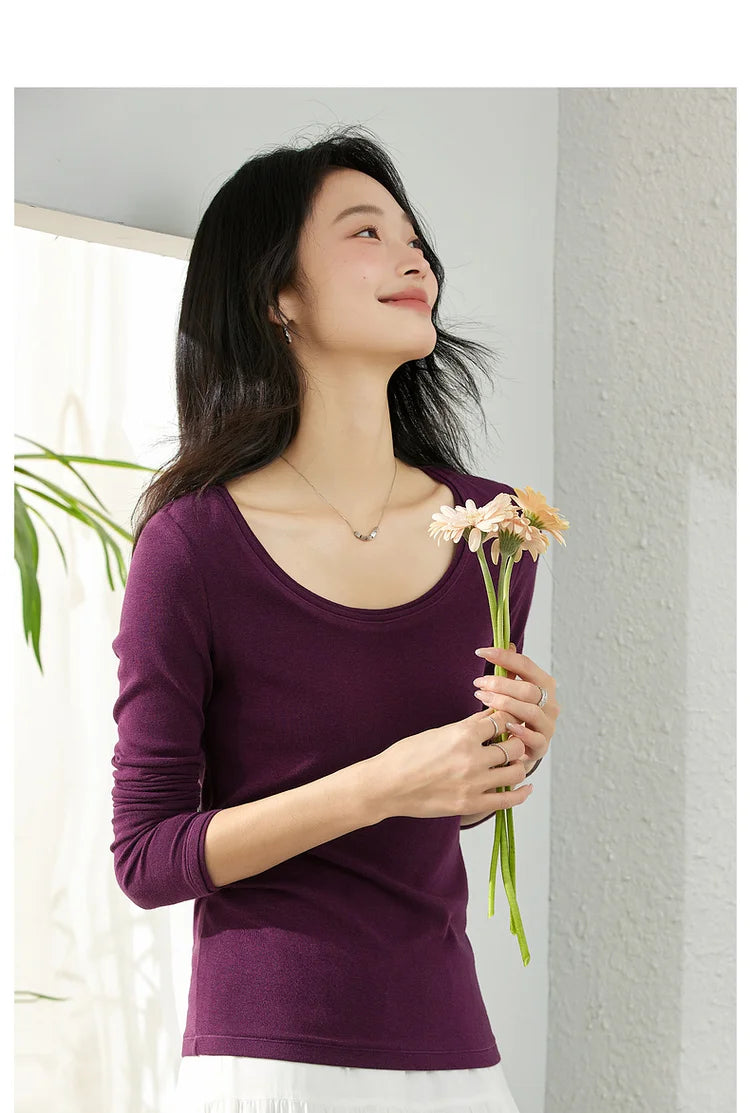 Scoop-Neck Long-Sleeve Tee