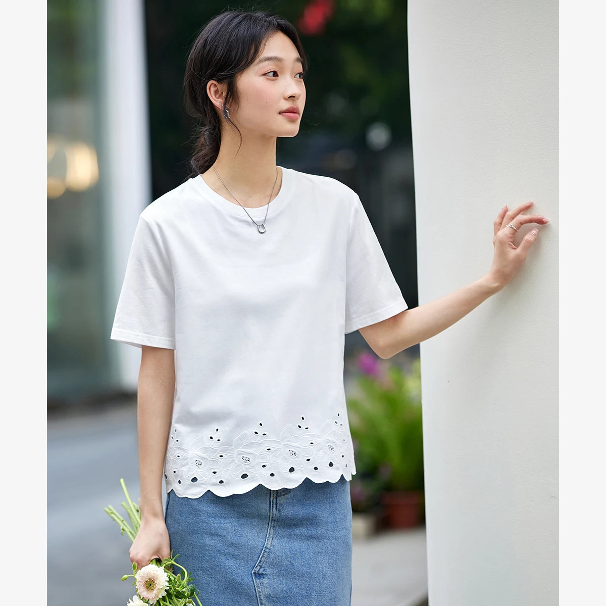Eyelet-Hem Long-Sleeve Tee