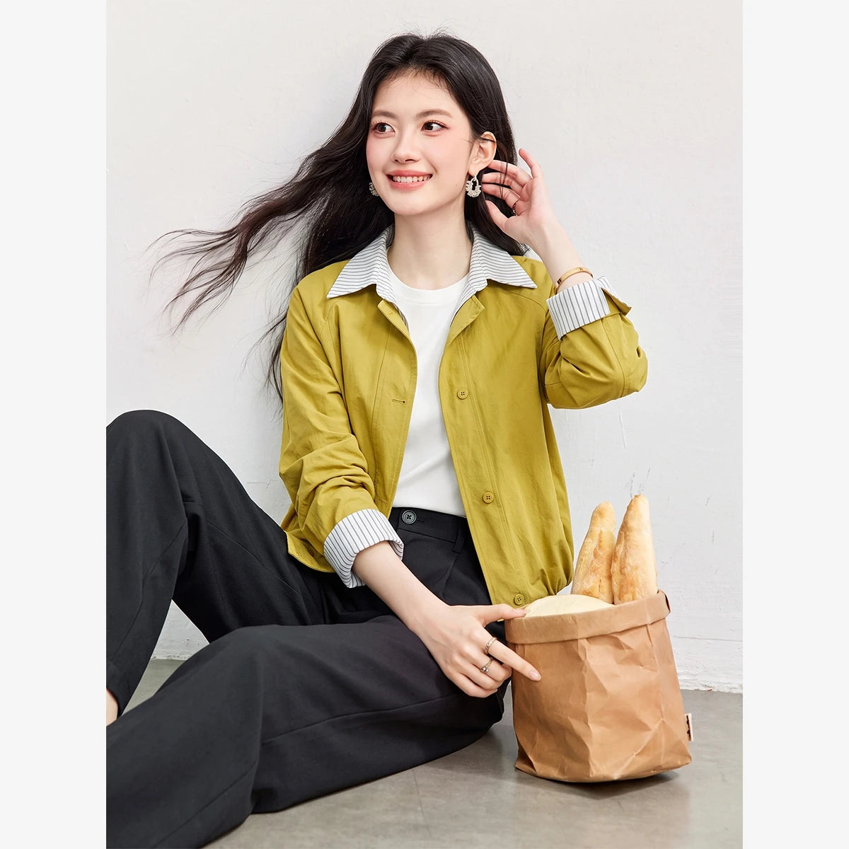 Contrast-Cuff Collared Cropped Jacket
