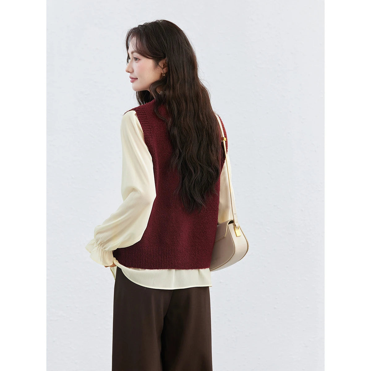 Layered Horse-Embroidered Vest Set
