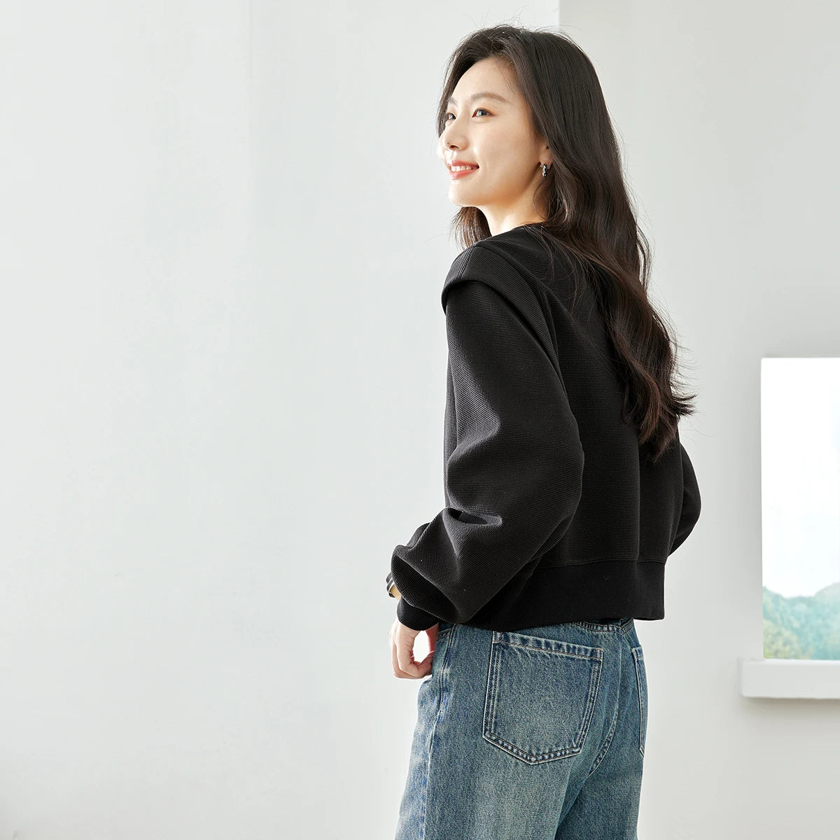 Cropped Drop-Shoulder Sweatshirt