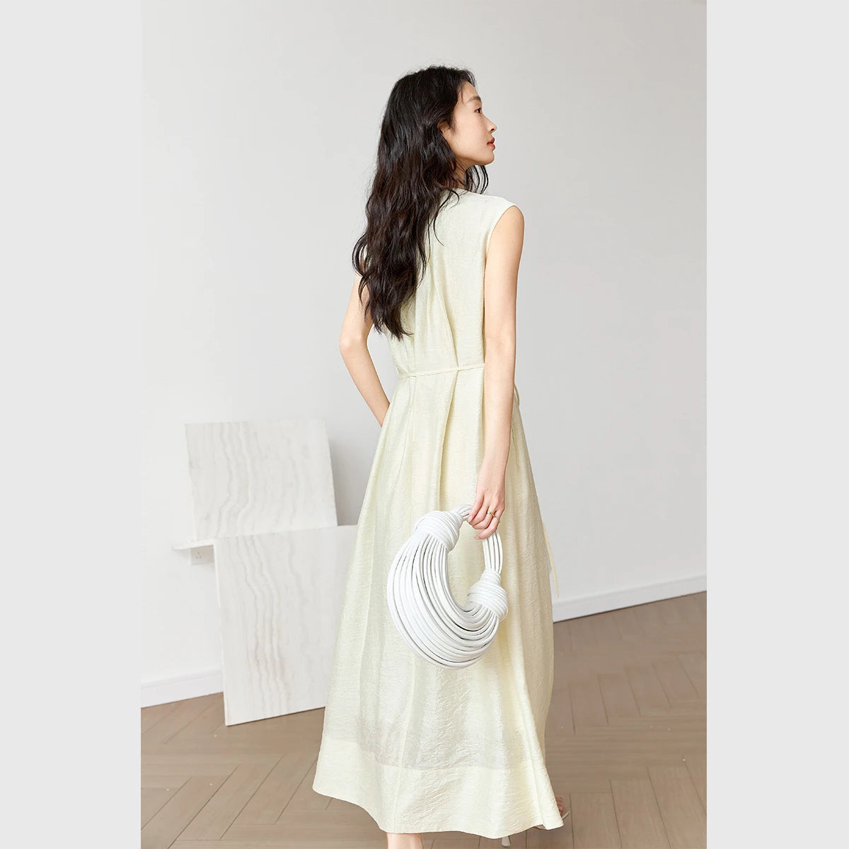 Sleeveless Pleated Shift Midi Dress