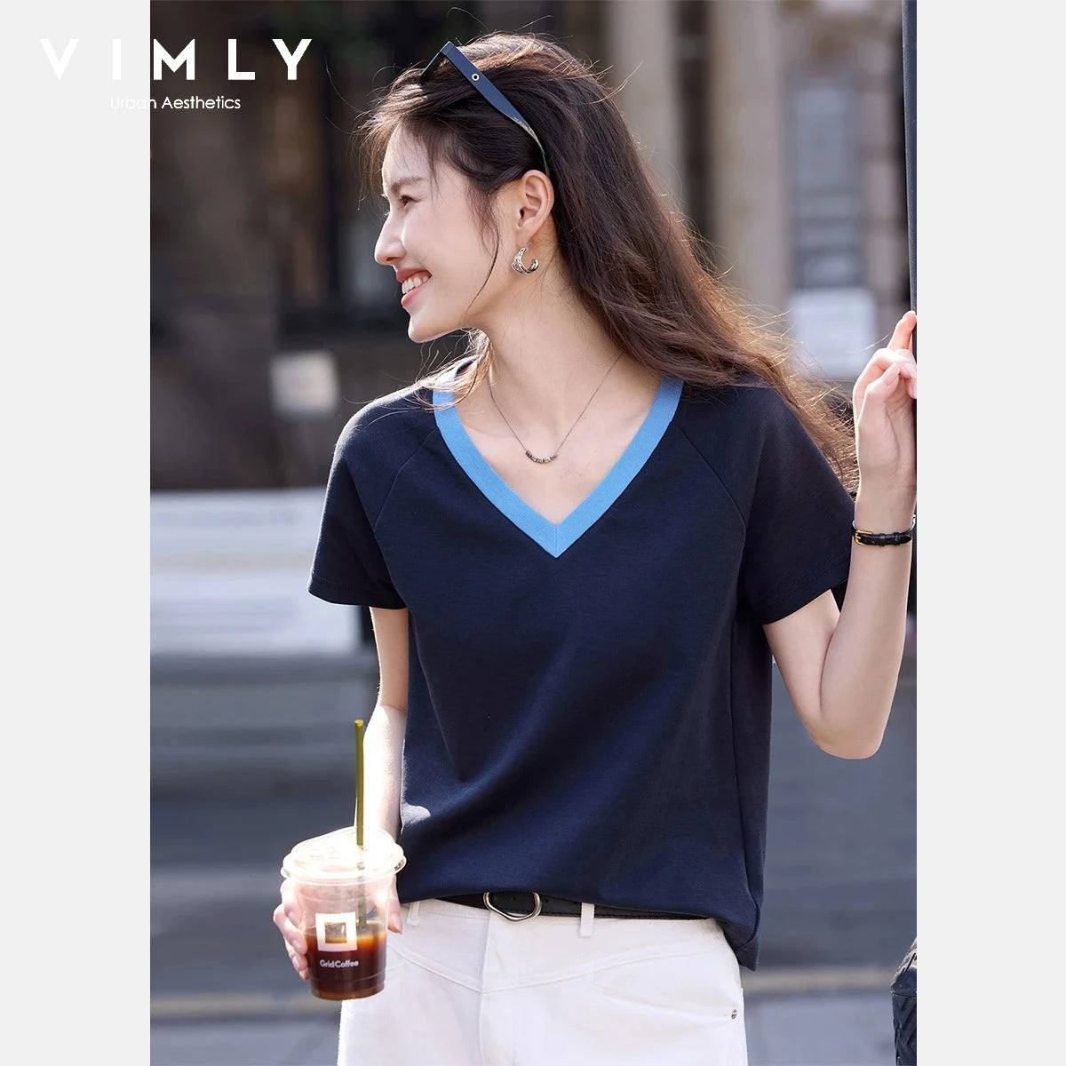 Contrast V-Neck Short-Sleeve Tee