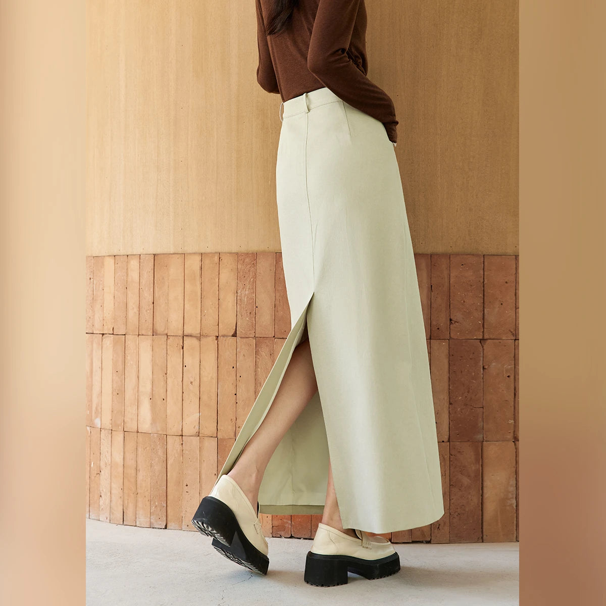 Back-Slit Straight Midi Skirt